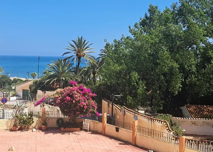 Апартаменты Ref 250 *